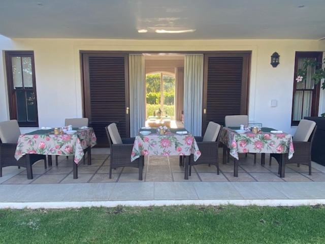 Chambray Estate - The Terraces In The Vines Bed & Breakfast Franschhoek Exterior foto
